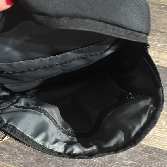 OGIO backpack - Picture 6 of 10